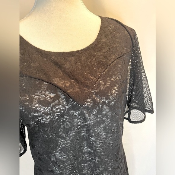 ⭐️ Comme Black mini dress- size medium - Picture 5 of 8